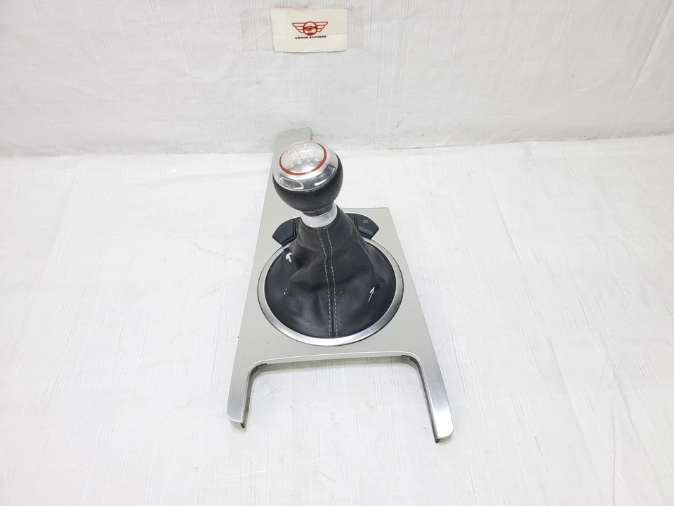 2012-2013 AUDI TT RS Automatic Transmission Gear Shifter Knob Boot Trim Bezel Foto 4 de 4