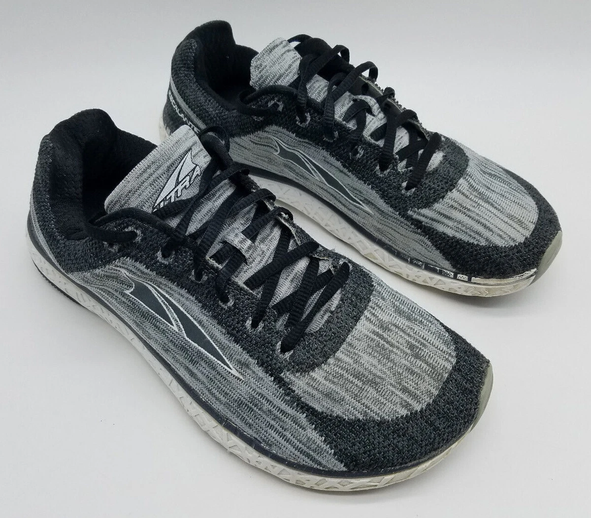Altra escalante hotsell women's black