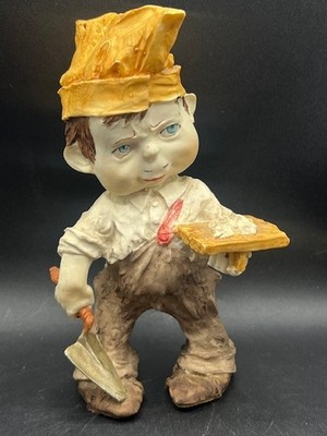 Gulliver's World Brick Layer Boy Giuseppe Armani Florence Italy 7'' Tall Figurine