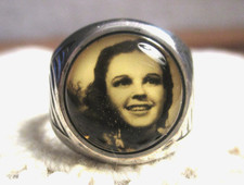 WINKY + DUTCH Vintage Judy Garland Toto Wizard of Oz Novelty Ring RARE