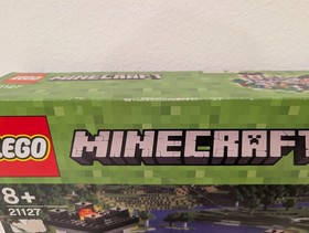 LEGO Minecraft: The Fortress (21127) - New Sealed! Damaged Box