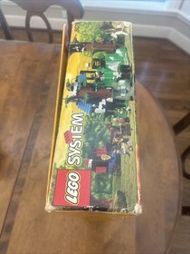 Lego 6079 - Castle Forest  (1996) Dark Forest Fortress Vintage Legoland Sealed