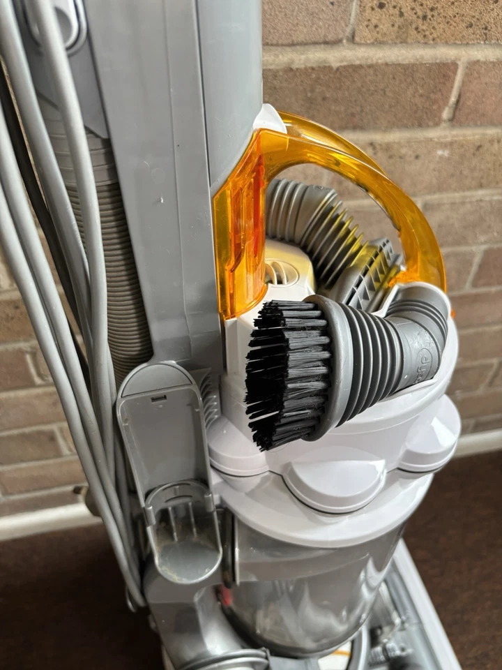 Dyson DC15 Allergy The Ball vacuum cleaner With Filters & Attachments White - Image 3 of 4