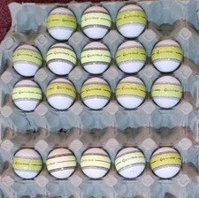 13 Superb Green TaylorMade Tour Response Stripe Golf balls + 5 practice (Lot A2)