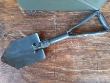 Vintage Military Entrenching Tri Folding Shovel Tool Army Surplus Camping Scout