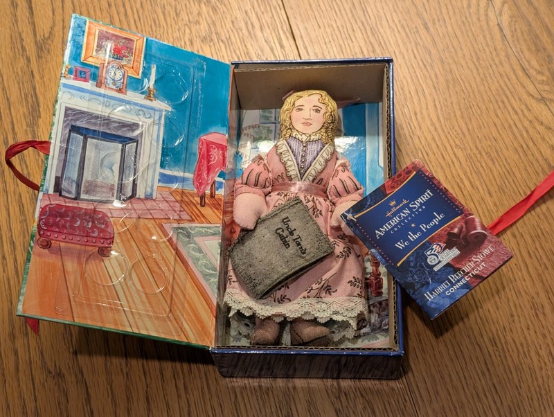 Harriet Beecher Stowe Hallmark American Spirit Cloth Doll Uncle Toms Cabin Book