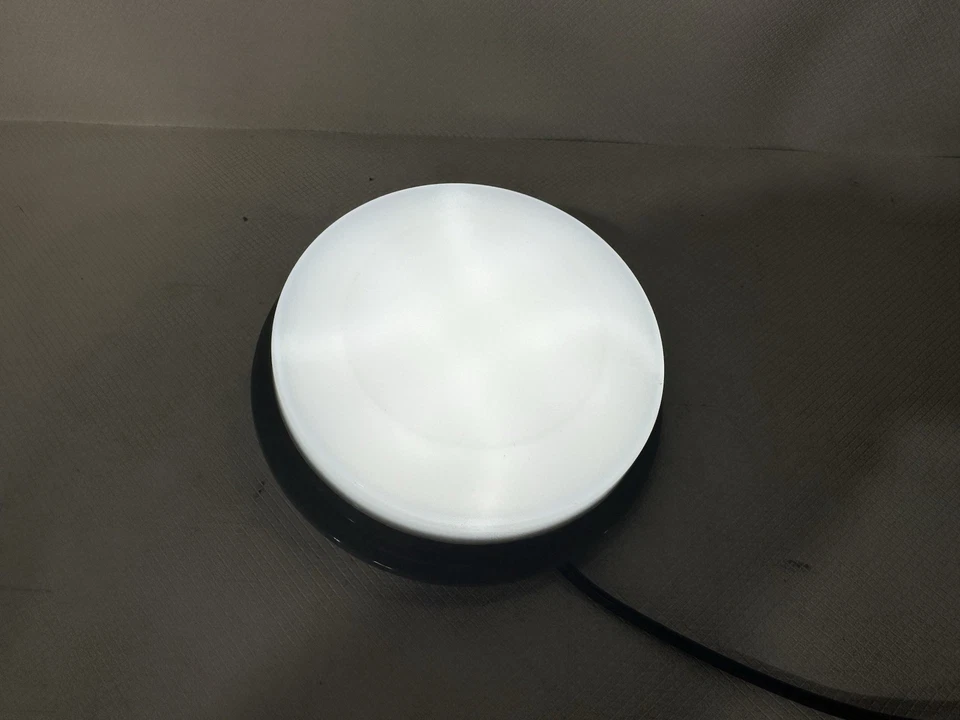 Двухцветный купольный полицейский фонарь Chevy Tahoe с монтажными винтами - Изображение 2 из 4