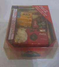NEW Vintage 2000 Coca Cola 35mm Polar Bear Collectible Camera Plus Christmas Box