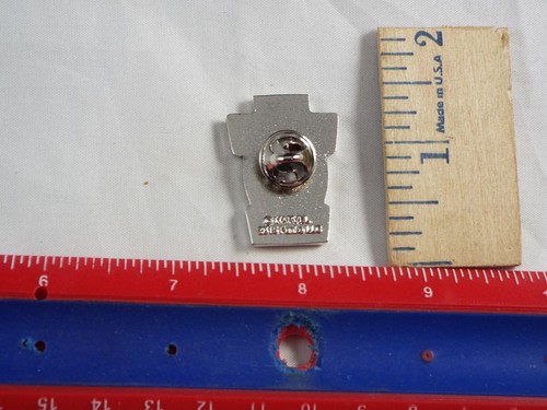 FUNKO MARVEL COLLECTOR CORPS ANT MAN PIN NEW - Picture 2 of 2