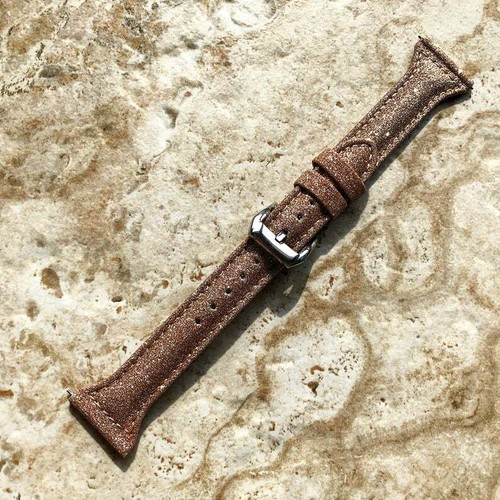 Gold Glitter Slim Leather Band for Garmin Forerunner 255, 265, 570 47mm - B22 - Picture 3 of 5