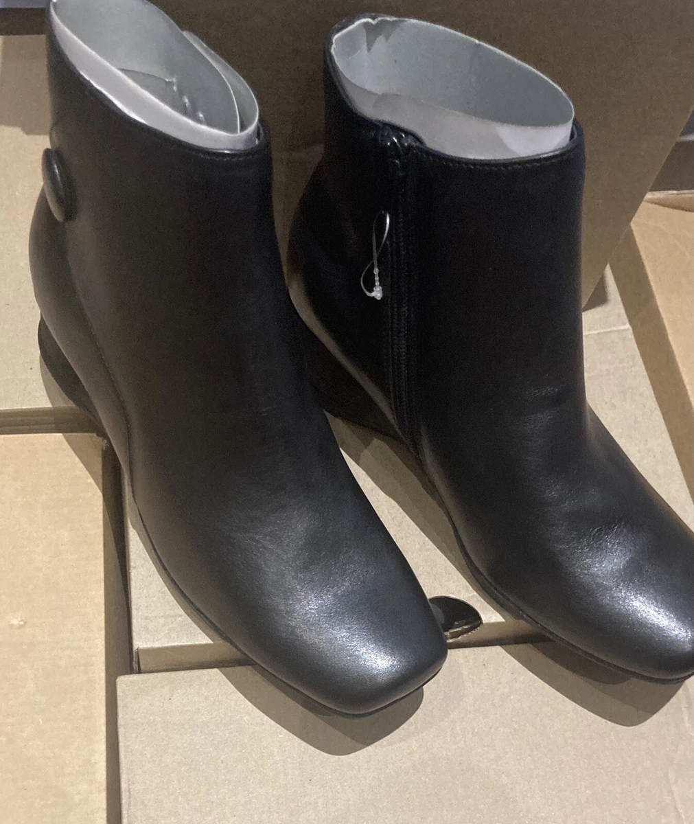 Clarks ladies on sale boots size 6