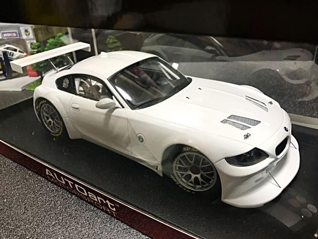 Autoart 1/18 BMW Z4 Coupe White 1/64 With Bonus | eBay Autoart 1/18 BMW Z4 Coupe White 1/64 With Bonus | eBay