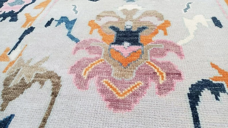 Oushak Indo Traditional Grey Contemporary Hand-Knotted rugs for living area Rug. - Image 4 of 4