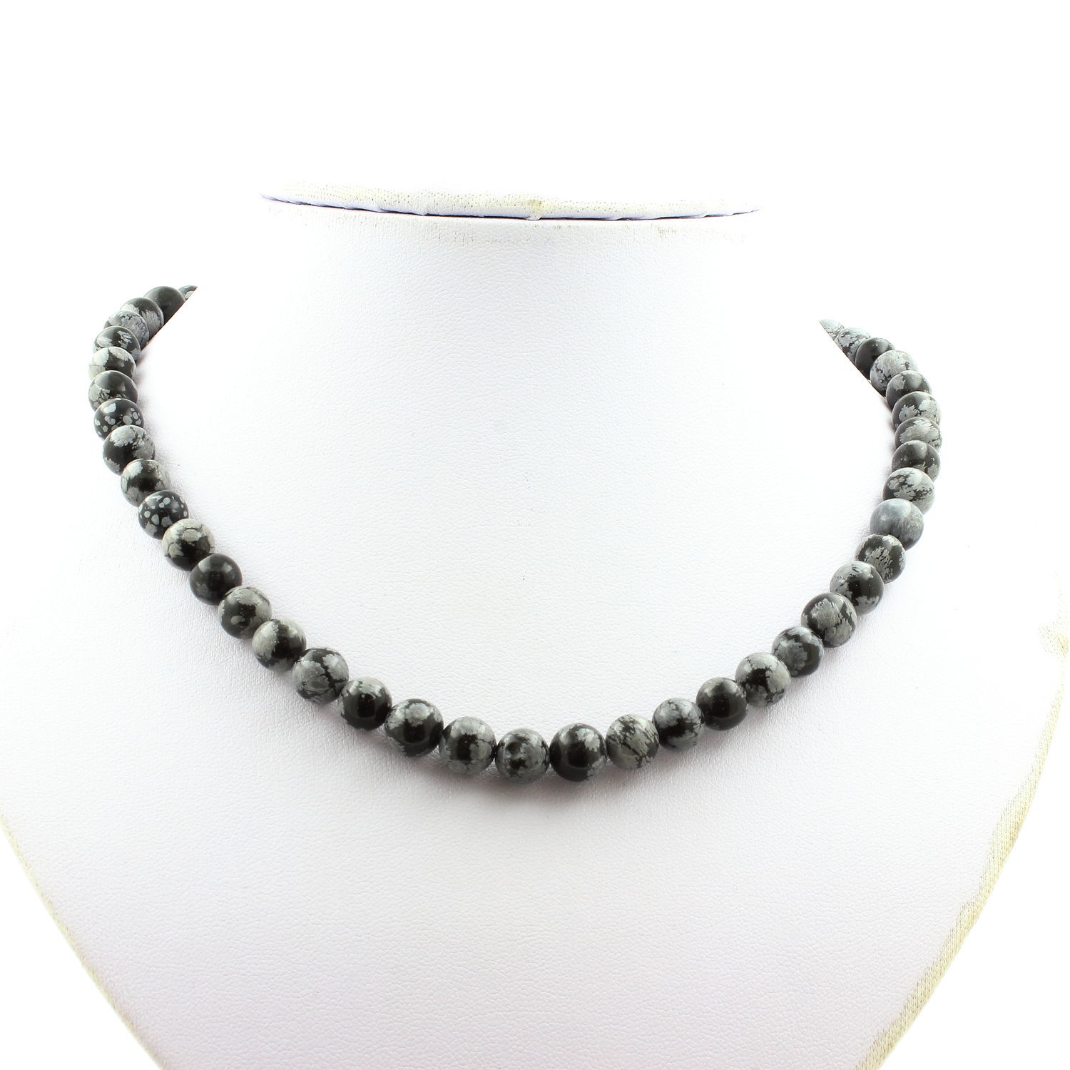 Collier en Obsidienne Flocon de Neige et chaine de haute finition