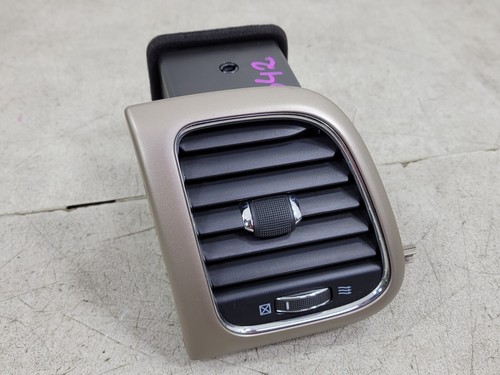 JEEP GRAND CHEROKEE WK2 13-16 DASHBOARD AIR VENT SET OF FOUR - Picture 8 of 24