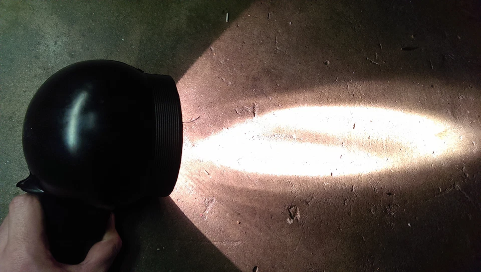 Foco de goma portátil 12v (Adam 12, LAPD, policía, camión, luz de barco) Foto 2 de 3