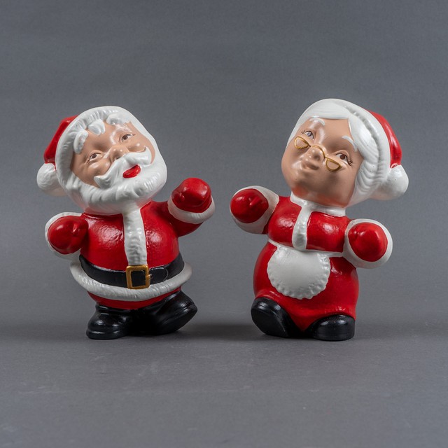 Vintage Asia Japanese Santa & Mrs Claus Hand Painted Ceramic Christmas