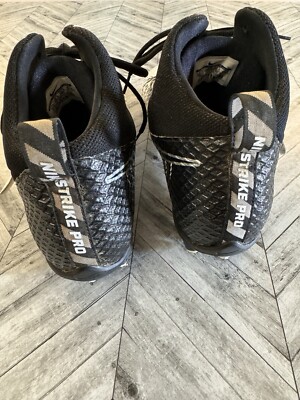 Nike Size 11.5 Men display picture 2