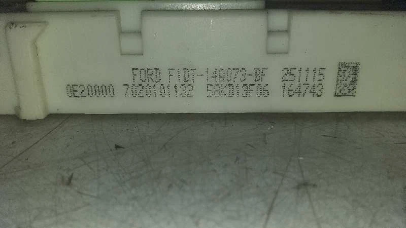 30S58KD13F06 CAJA RELES / FUSIBLES / F1DT14A073BF / 176394 PARA FORD C-MAX TREND - Imagen 4 de 4