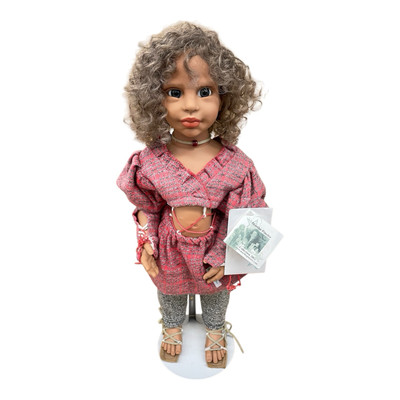 Martha Pineiro Doll 22  Hand Painted Vinyl w COA 2002 Limited Edition Rare IMAN