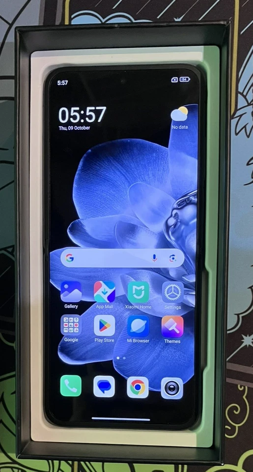 Xiaomi Mix Flip Black 12GB RAM / 512GB ROM with Box and all contents - Image 4 of 4