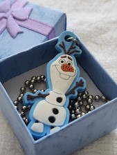 Disney Frozen Olaf Snowman Necklace Silvertone Rubber 17"