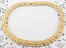 Vintage 🤤 Signed Crown Trifari Gold Plated 🌿 Leaf Collar Choker 15" Necklace