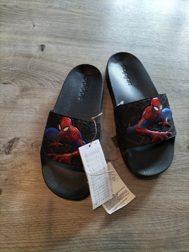 Badelatschen Adidas Neu Spiderman Größe 37 - Bild 1 von 2