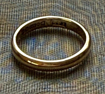 Goldring 3 mm schlichtes Band 9 kt, gepunzt, Größe L, 2,36 g