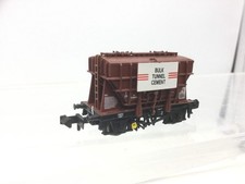 Graham Farish 377-825 N Gauge Presflo Bulk Powder Wagon Tunnel
