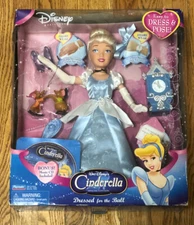 Disney Cinderella Dressed For The Ball 2005 New Damaged Box Free Shipping!