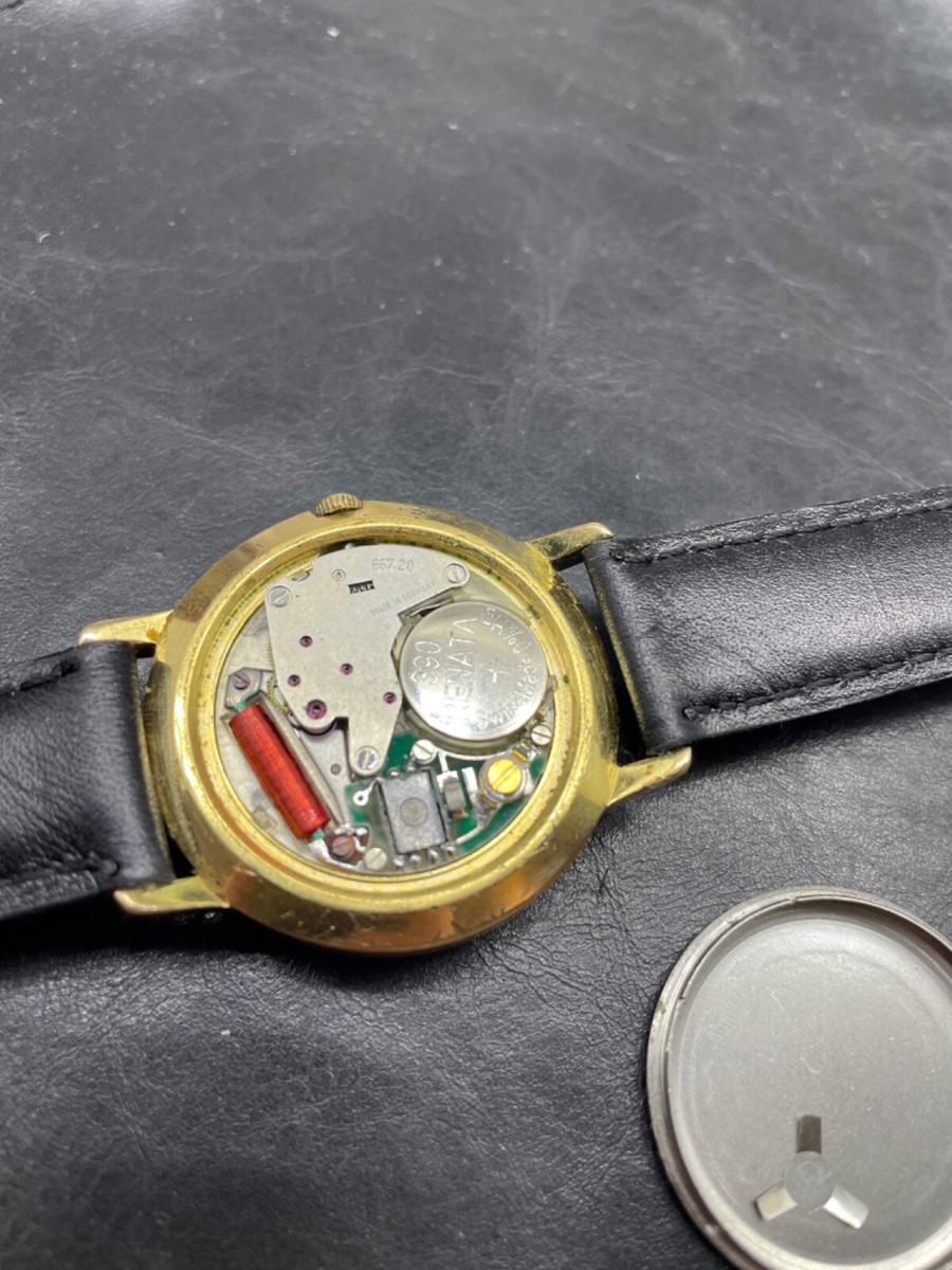VINTAGE JUNGHANS ASTRO Quartz Gents WATCH Cal. 667.20