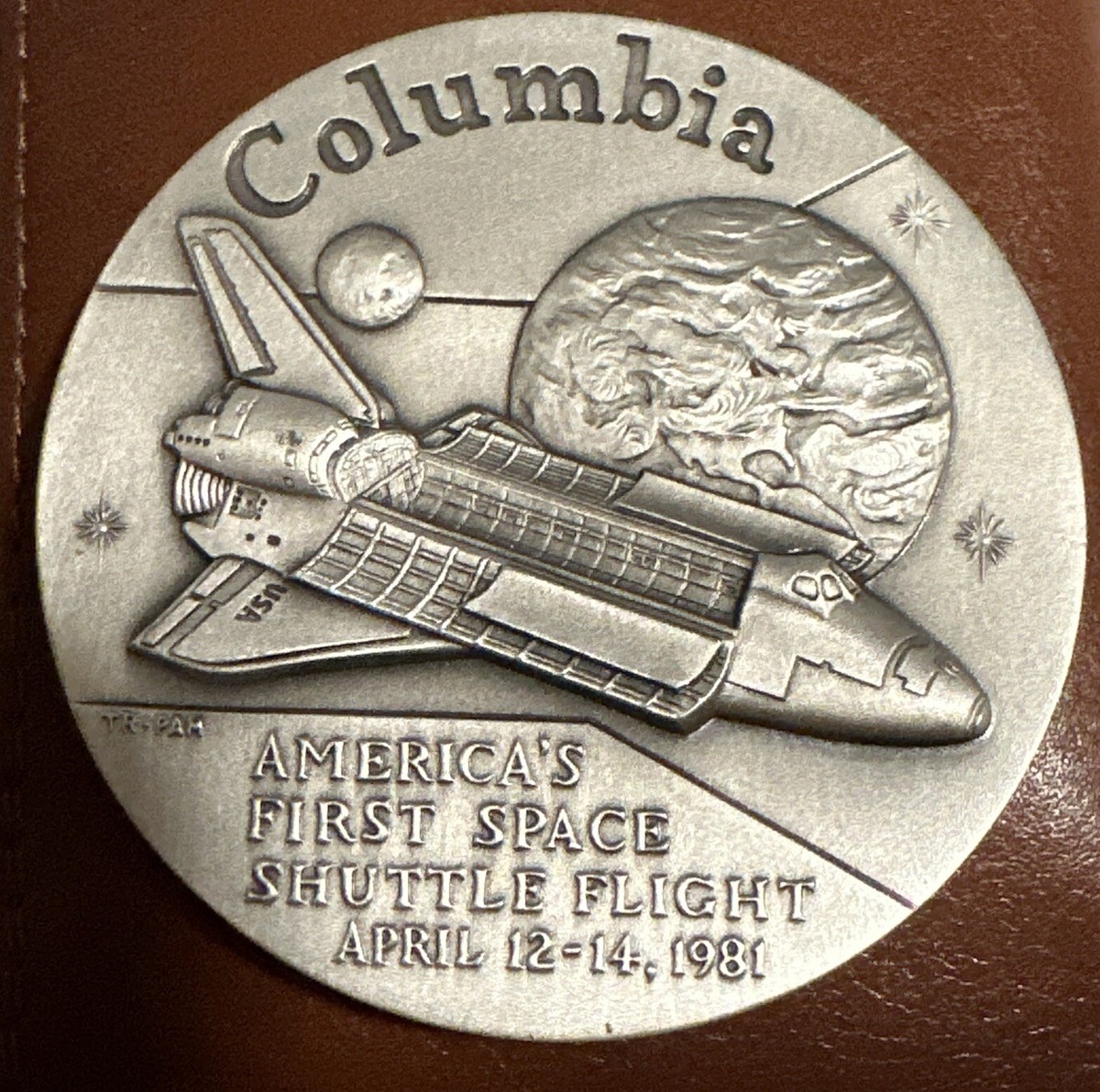 Columbia First Space Shuttle Flight 1981 Large 2.5