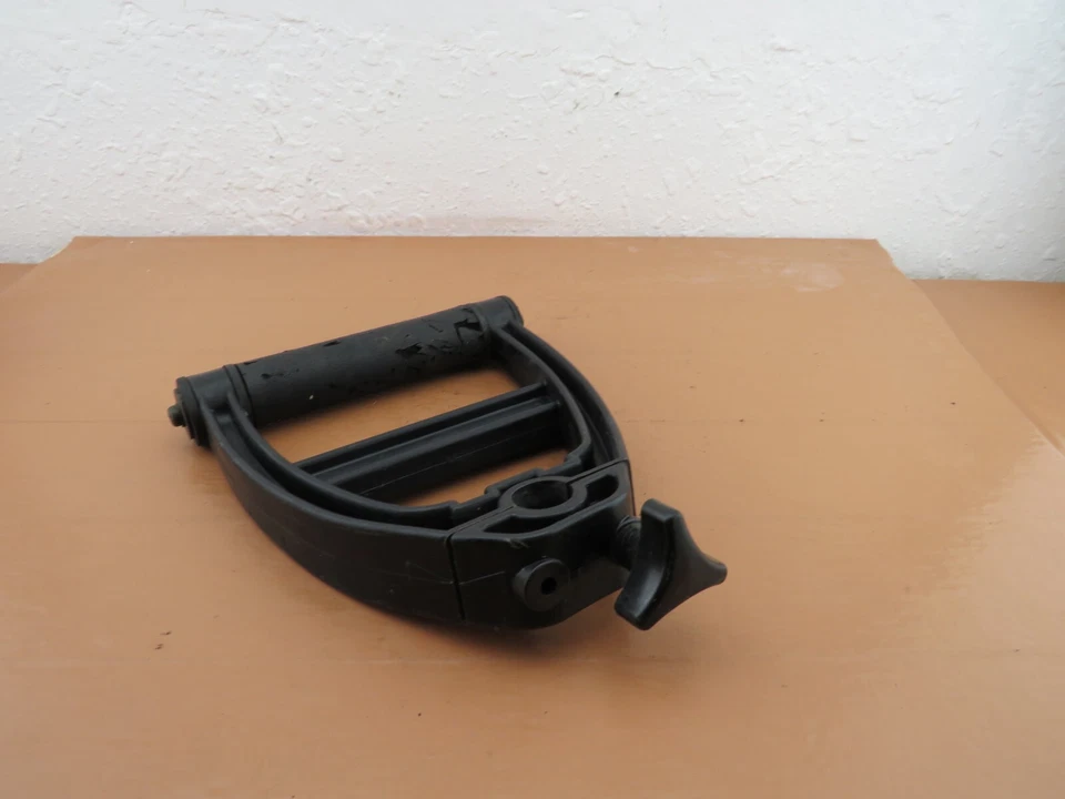 Tanaka TBC-210 String Trimmer OEM Carry Handle - Image 4 of 4
