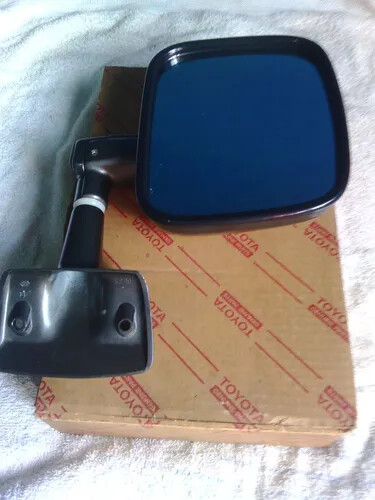 Genuine Toyota Land Cruiser Mirror assy outer rear view RH 87903