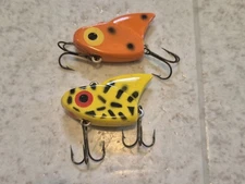 Lot of 2 LAZY Shark Ike / Sail Shark Yellow  “Orange”  LURE