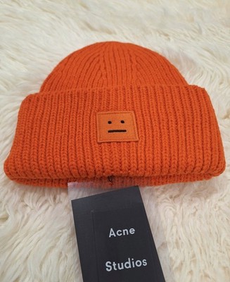 Acne Studios Orange Knit Hat With Smiley Face Logo Acne Studios – Large Face Logo Beanie Red main image 2