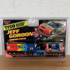 Tyco 9133 Jeff Gordon Twin Pack Team Truck and Car #24 HO Slot Car *BRAND NEW*