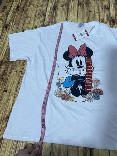 Disney Minnie Mouse Shirt Womens Small XL White Embroidered Flowers Short Sleeve - Picture 7 of 9