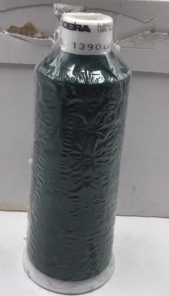 MADEIRA CLASSIC # 40 5000M New FACTORY SEALED Box OF 10 COLOR 1390 Dark Green - Image 2 of 4