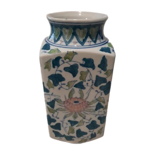 Chinese Ceramic 10" Rectangle Vase Pink Lotus Flower & Leaves All-Over Design - Afbeelding 1 van 6