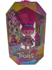 Mattel Trolls Band Together Queen Poppy Fashion Doll & 10+ Accessories NEW