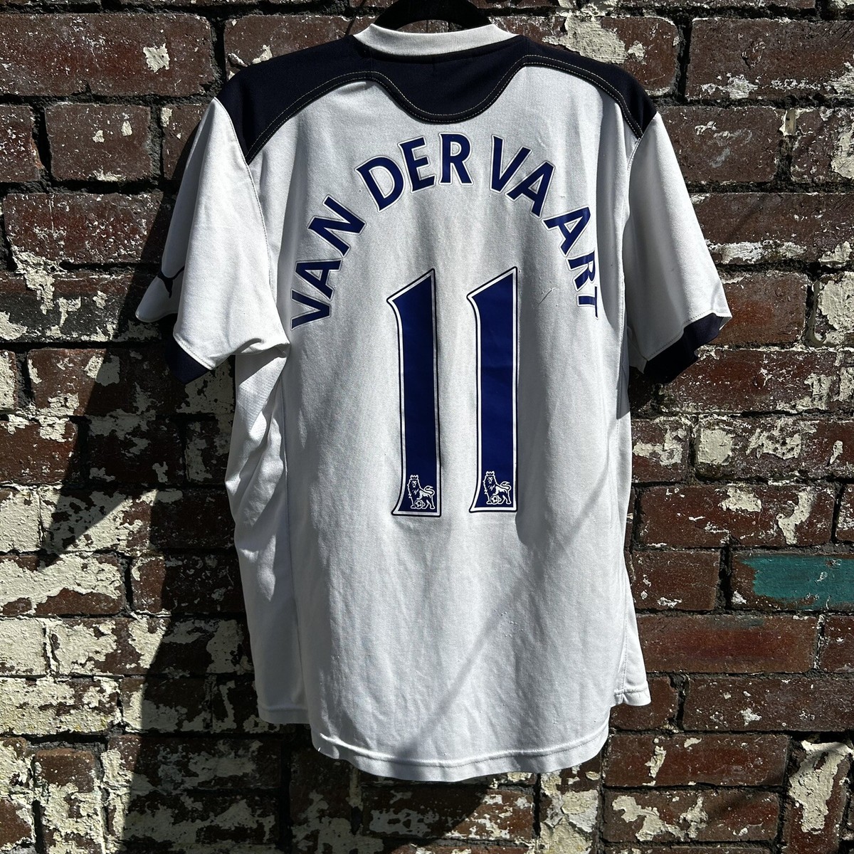 トッテナム・ホットスパー VAN DER VAART 11番 シャツ ThreadsOfN17 — Tottenham Hotspur “VAN DER VAART 11” 2010/11