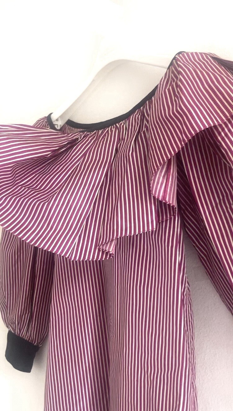 SPETTACOLARE TOP IN SETA CON COLLETTO A VOLANT ENORME C 1982 YVES SAINT LAURENT RIVE GAUCHE