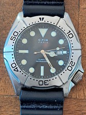 CLYDA PARIS MONTRE DE PLONGEE QUARTZ