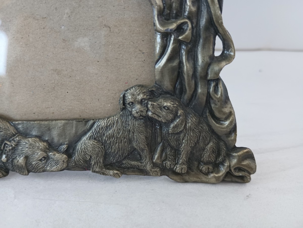 アンティーク　ドッグ　ブラス Vintage Antiqued Brass Metal Dogs Picture Frame Victorian