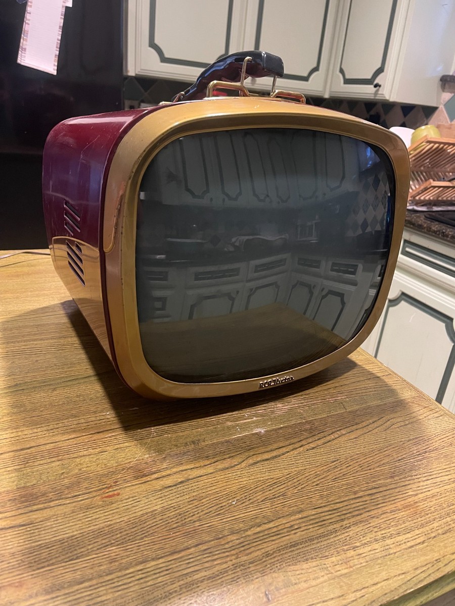 Vintage RCA Victor Deluxe Portable Tube TV Mid Century Modern