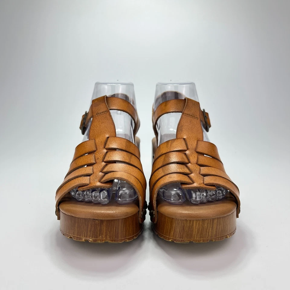 Женские босоножки LimeLight Everlee желтовато-коричневые кожа с ремешками на блочном каблуке размер 7 - Изображение 3 из 4