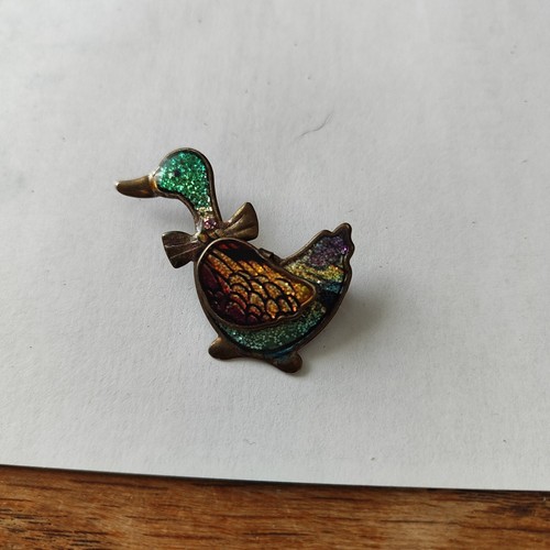 Jolie broche vintage (style Burma) - Montres & Bijoux Jolie broche vintage (style Burma) - Montres & Bijoux
