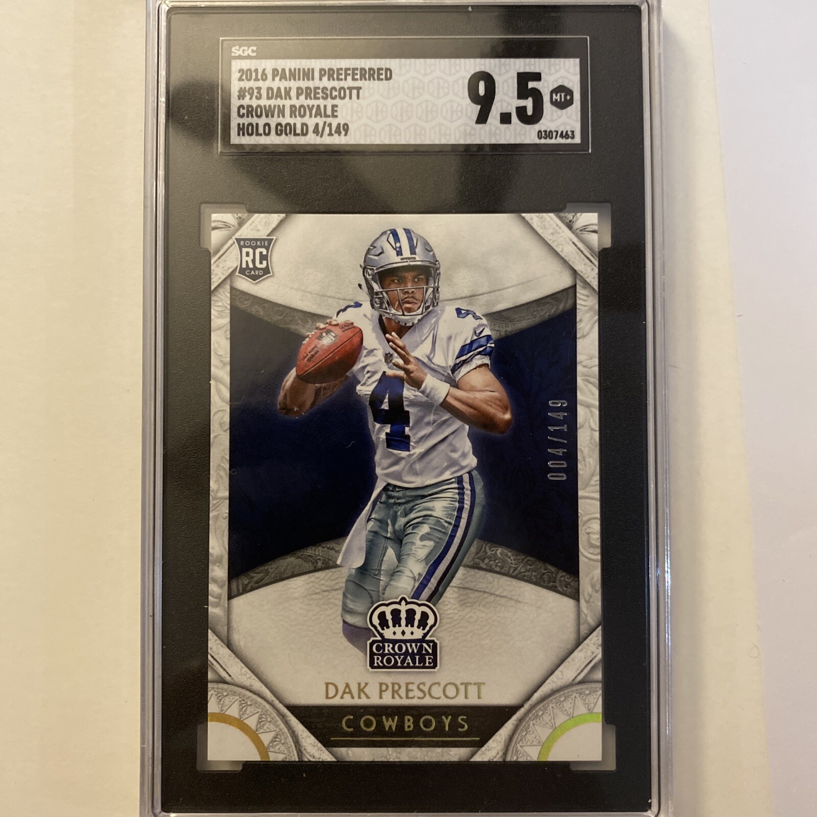 Dak Prescott Panini Crown Royale #93 Holo Gold